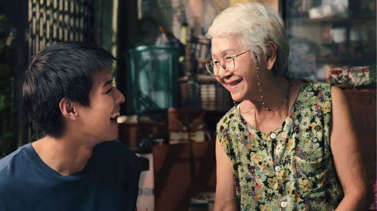 Sinopsis Film Thailand "How To Make Millions Before Grandma Dies" yang Raih Rekor Terbaru