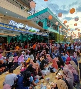 Bakpia kukus tugu jogja