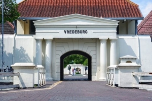 Benteng Vredeburg: Sejarah, Keunikan, Lokasi dan Harga Tiket