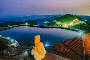 Pesona Desa Wisata Embung Nglanggeran: Lokasi, Harga Tiket dan Fakta Menarik