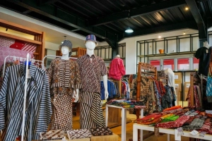 Menjelajahi Batik Asli Jogja serta Rekomendasi Tempat Terbaik untuk Membeli Batik